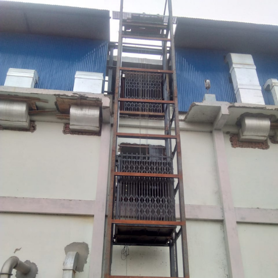 Hoist Lift / Cage Hoist Goods Lift Manufacturers and Suppliers in Mumbai, India