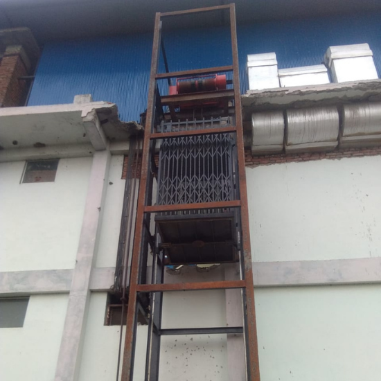 Hoist Lift / Cage Hoist Goods Lift Manufacturers and Suppliers in Mumbai, India