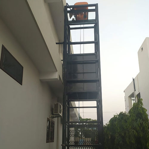 goods lift